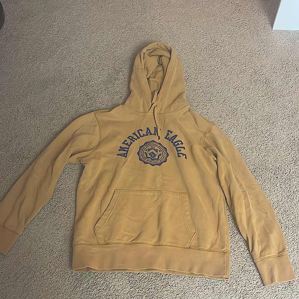 American Eagle - Size M